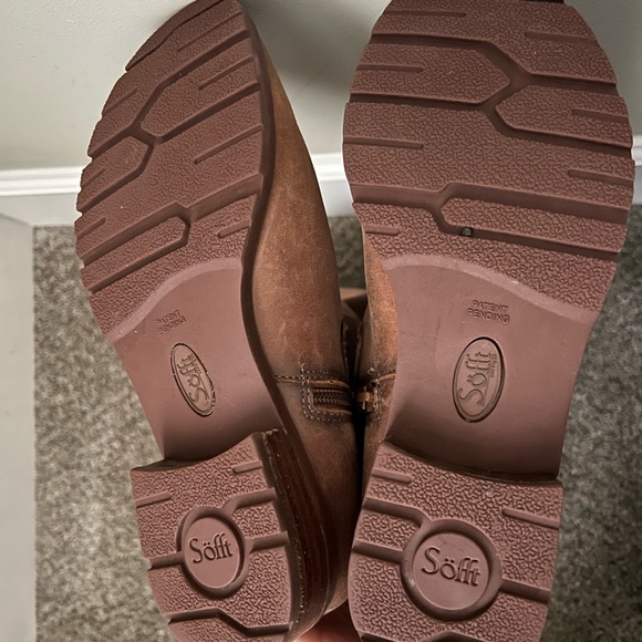 Sofft brown riding boot. Womens sz 7 - Picture 5 of 7